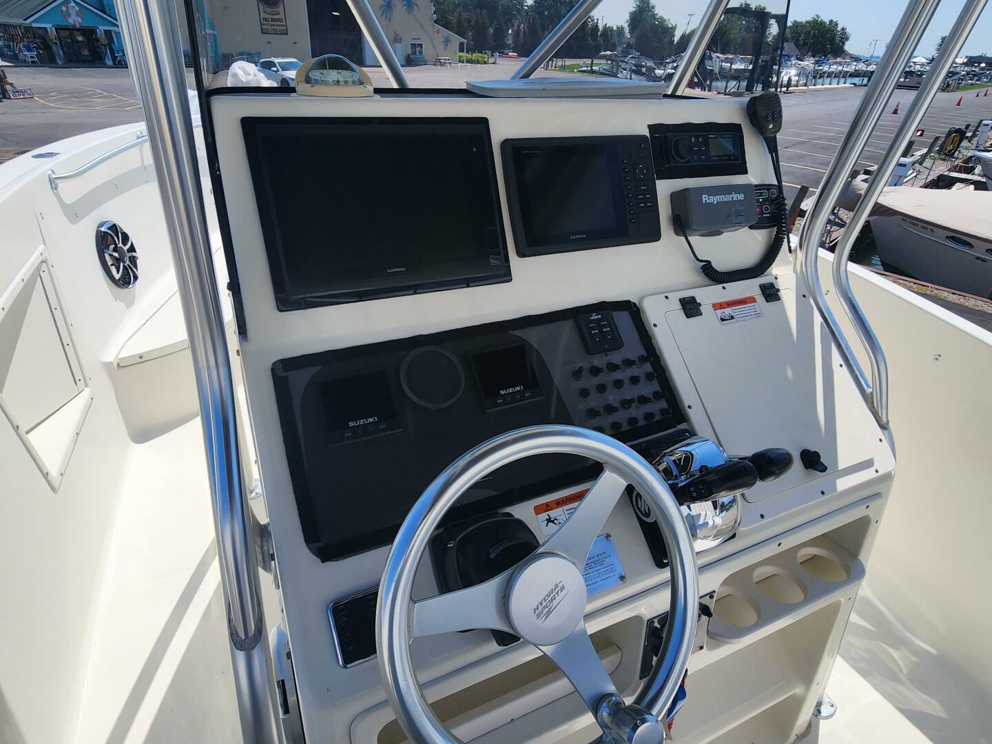 2006 Hydra-Sports - Image 12