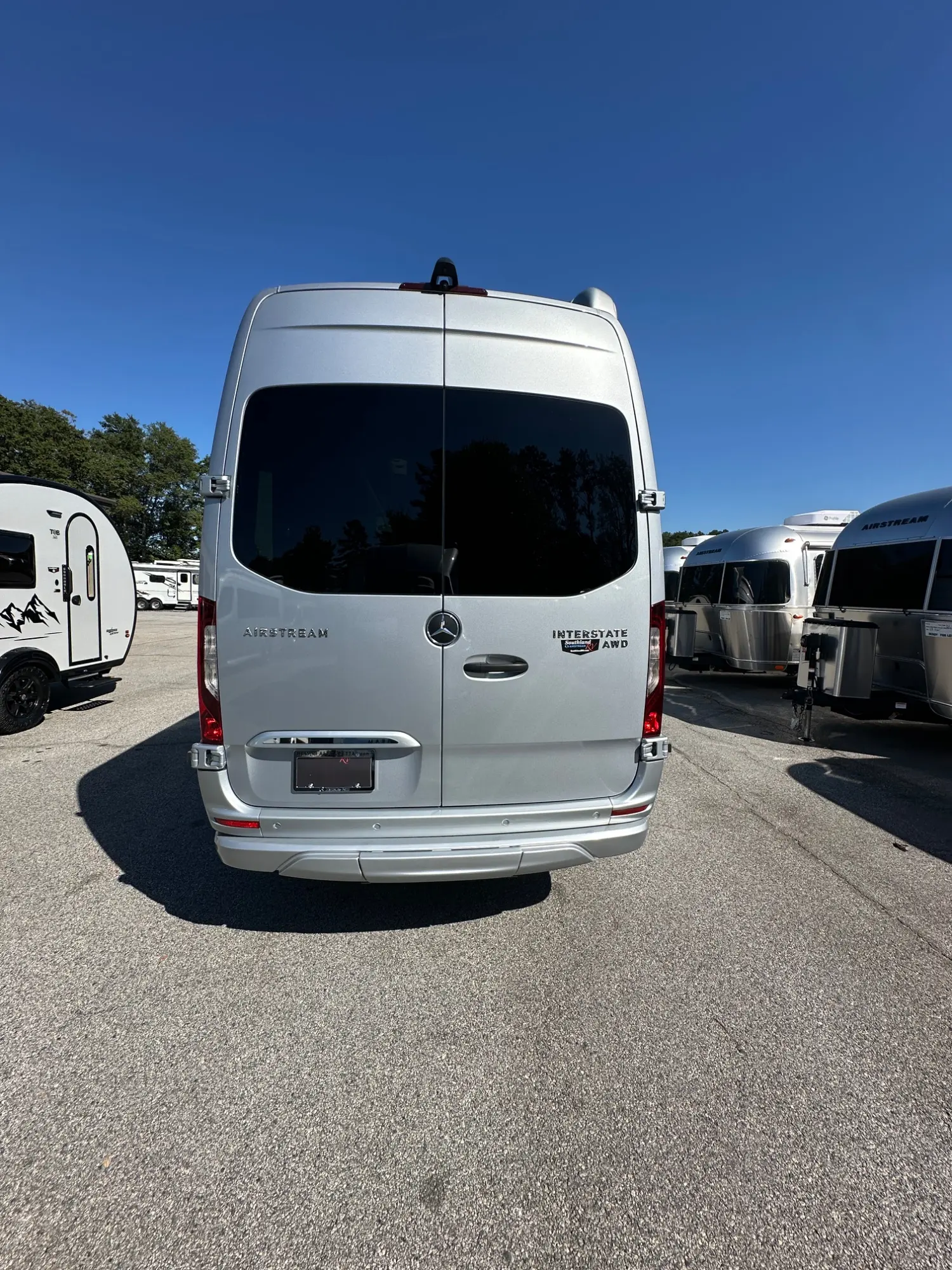 2026 Airstream Interstate 24GL - Image 5