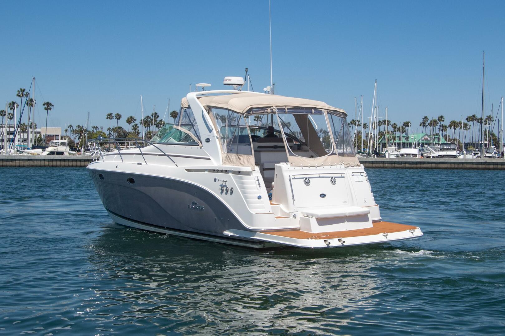 2008 Rinker 40 Express Cruiser - Image 23
