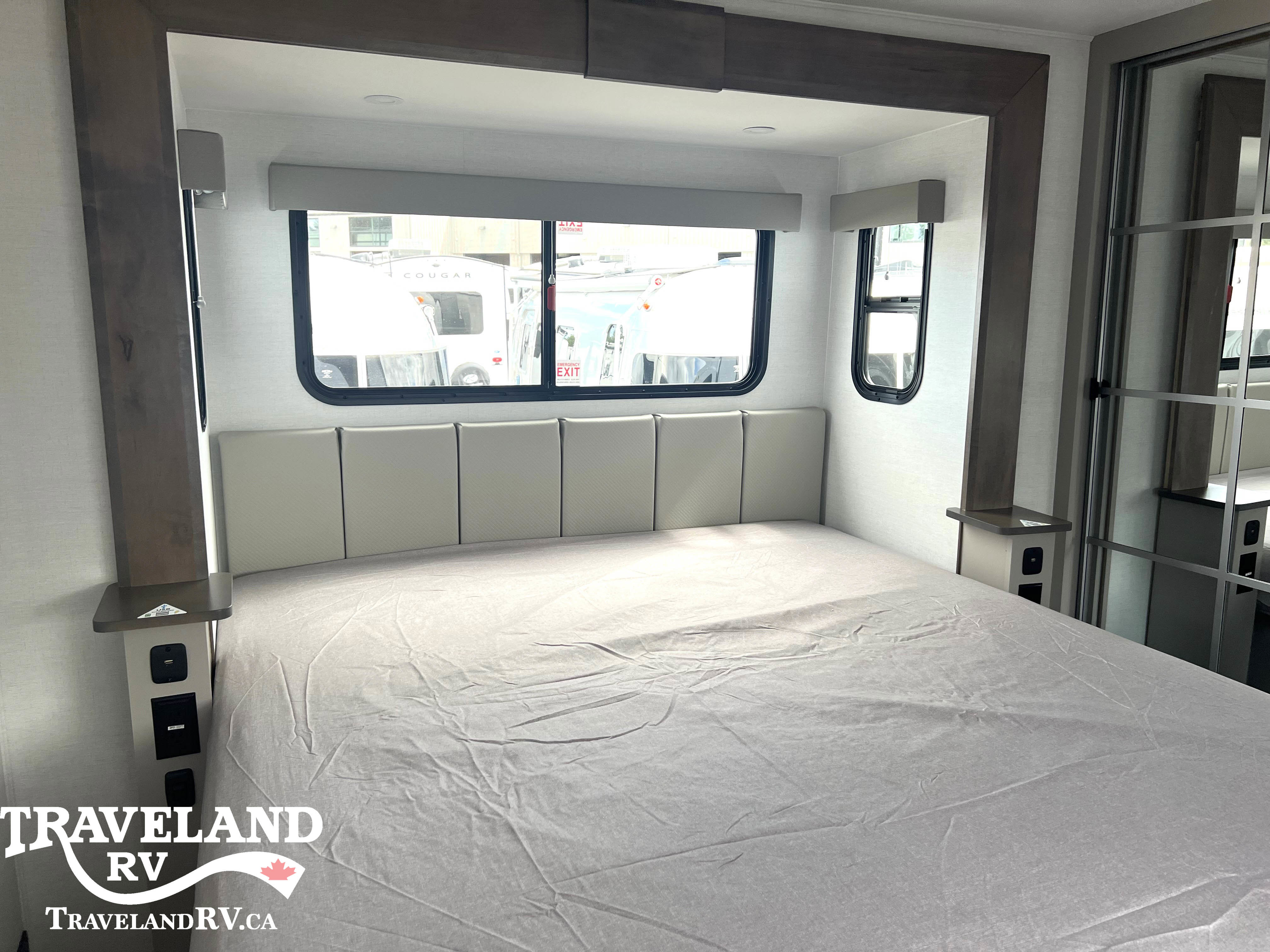 2026 Alliance RV Avenue 332RL - Image 20