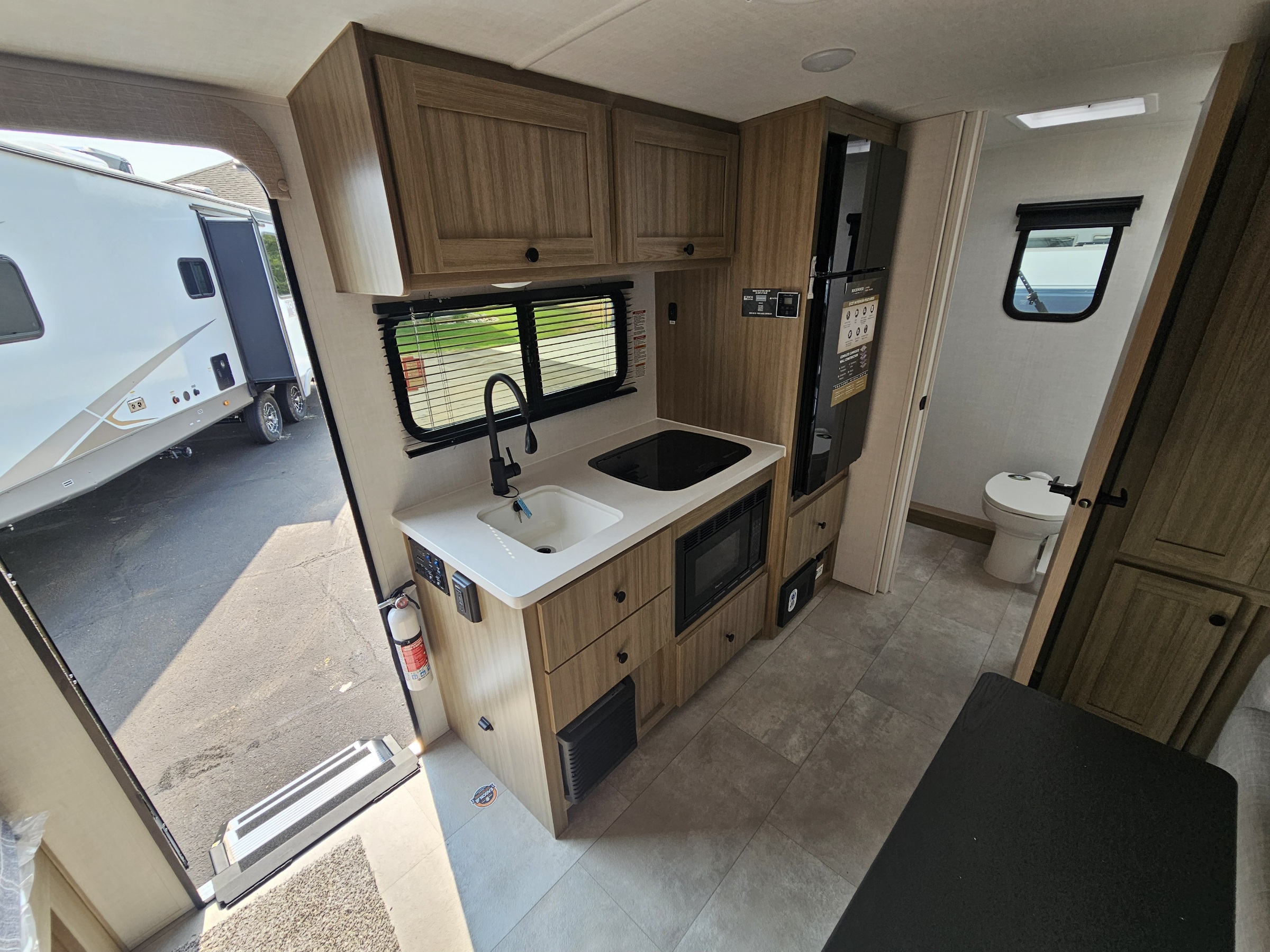 2027 ROCKWOOD GEO-PRO 17SLE - Image 11