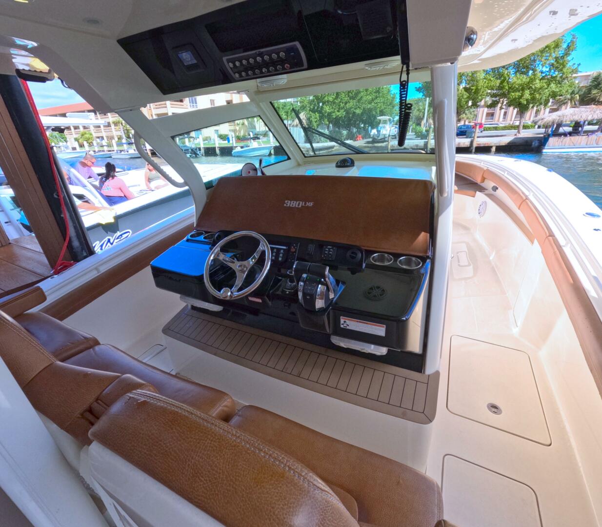 2018 Scout 380 LXF - Image 10