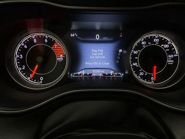 2022 Jeep Grand-Cherokee-L Laredo Altitude 4x4 - Image 17