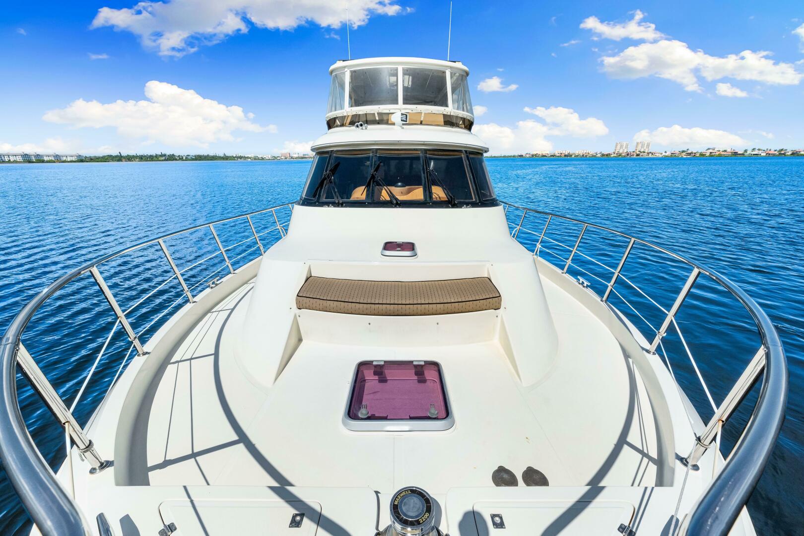2007 Hampton 558 Pilothouse - Image 24