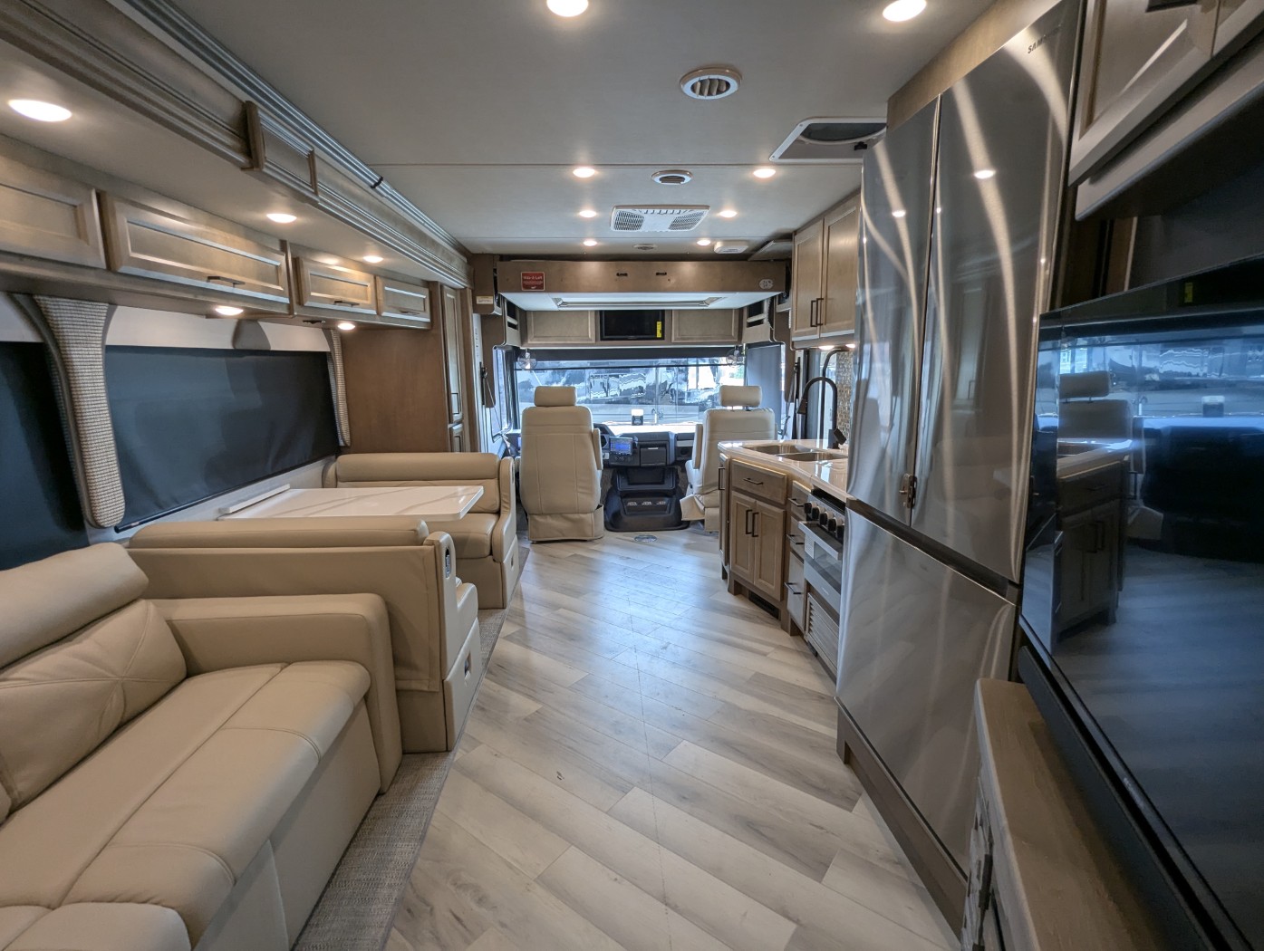 2026 Fleetwood Bounder 35K - Image 35