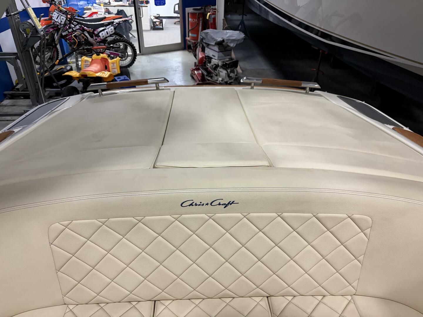 2020 Chris-Craft - Image 39