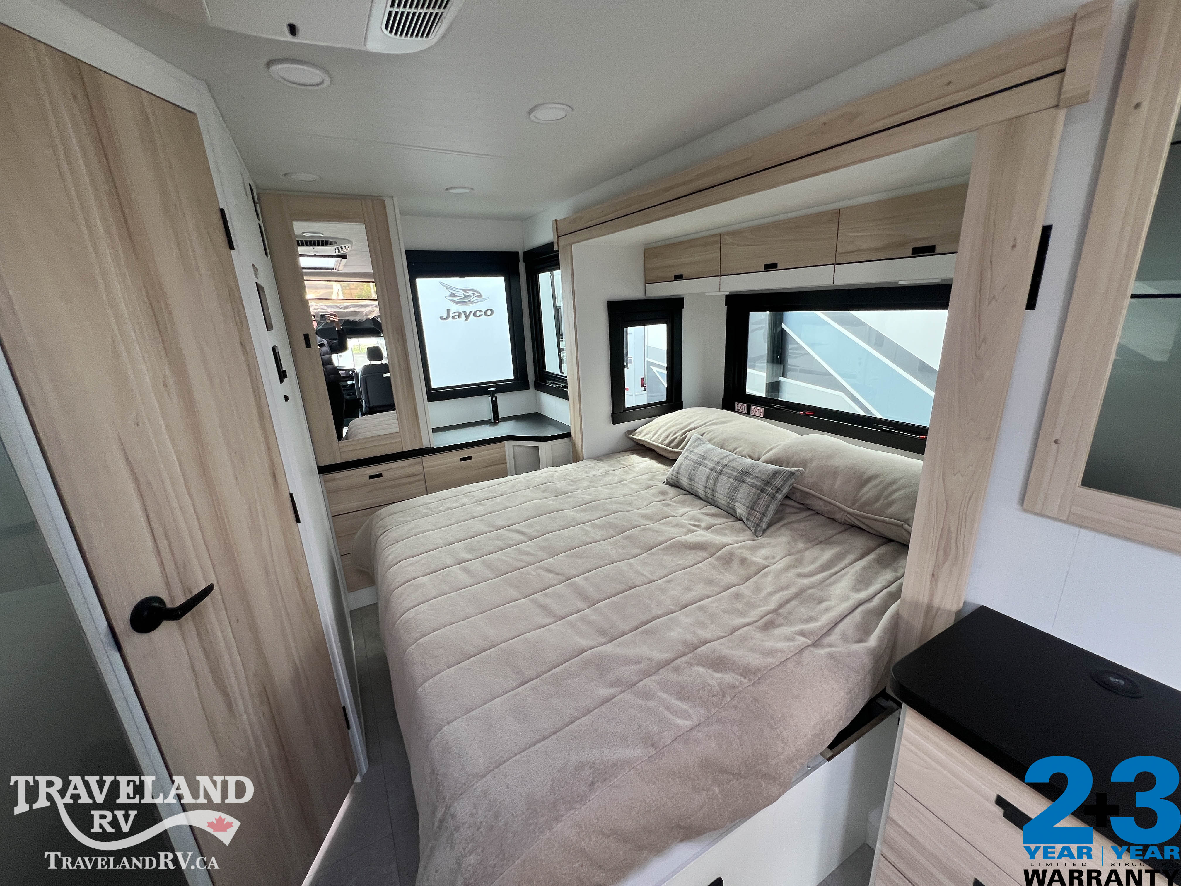 2027 JAYCO MELBOURNE PRESTIGE 25LP - Image 19