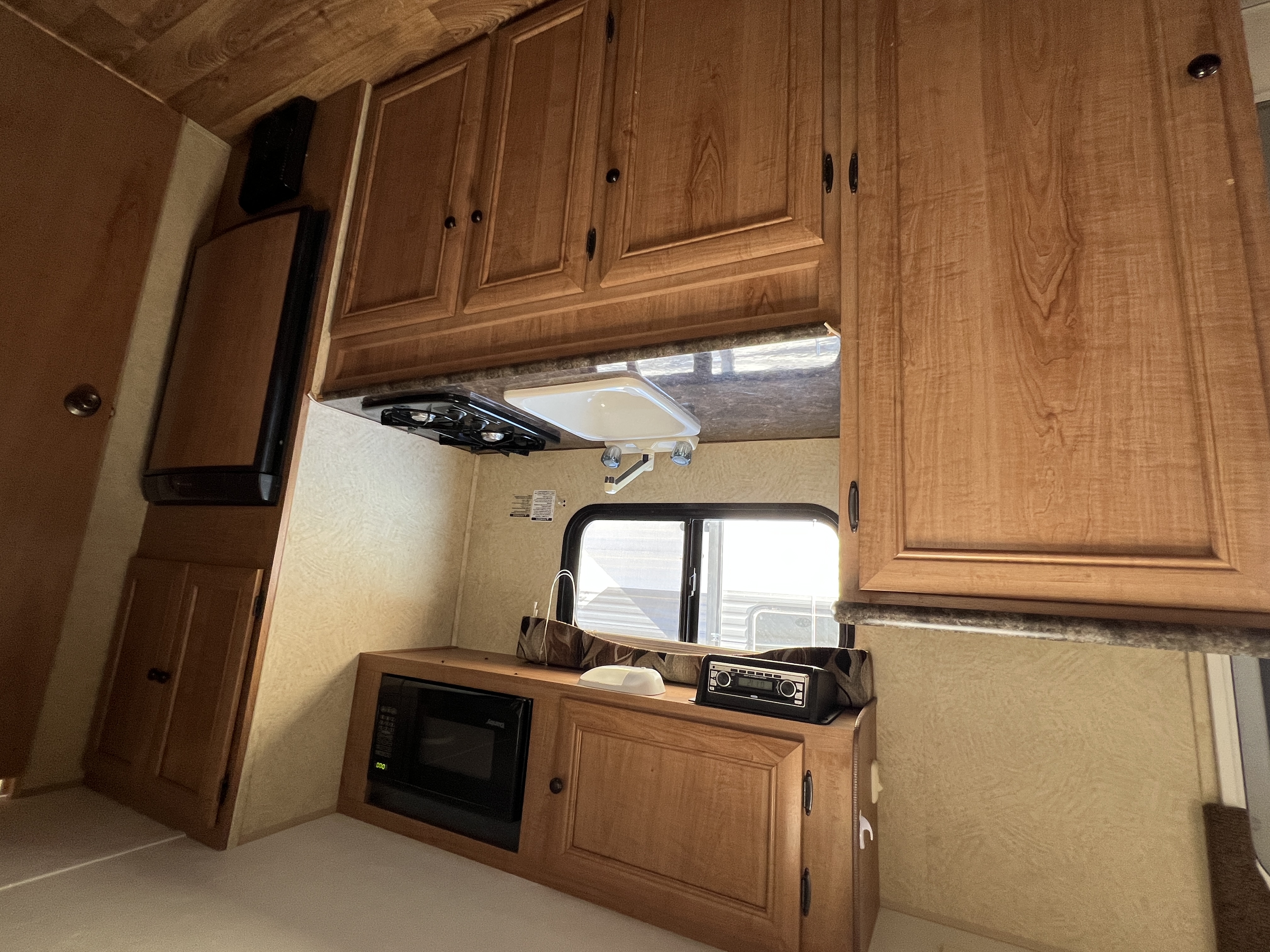 2012 SKYLINE RV WEEKENDER 186B HMS - Image 16