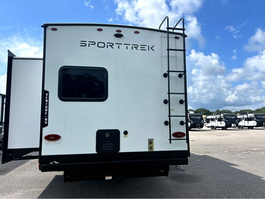 2027 VENTURE RV SPORTTREK 333VIK - Image 6