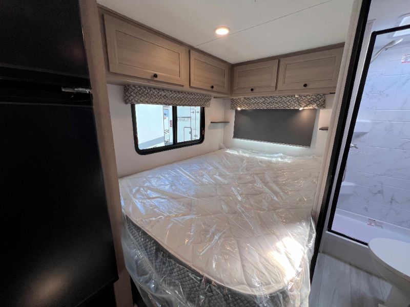 2026 Forest River Sunseeker LE 2350LE - Image 15