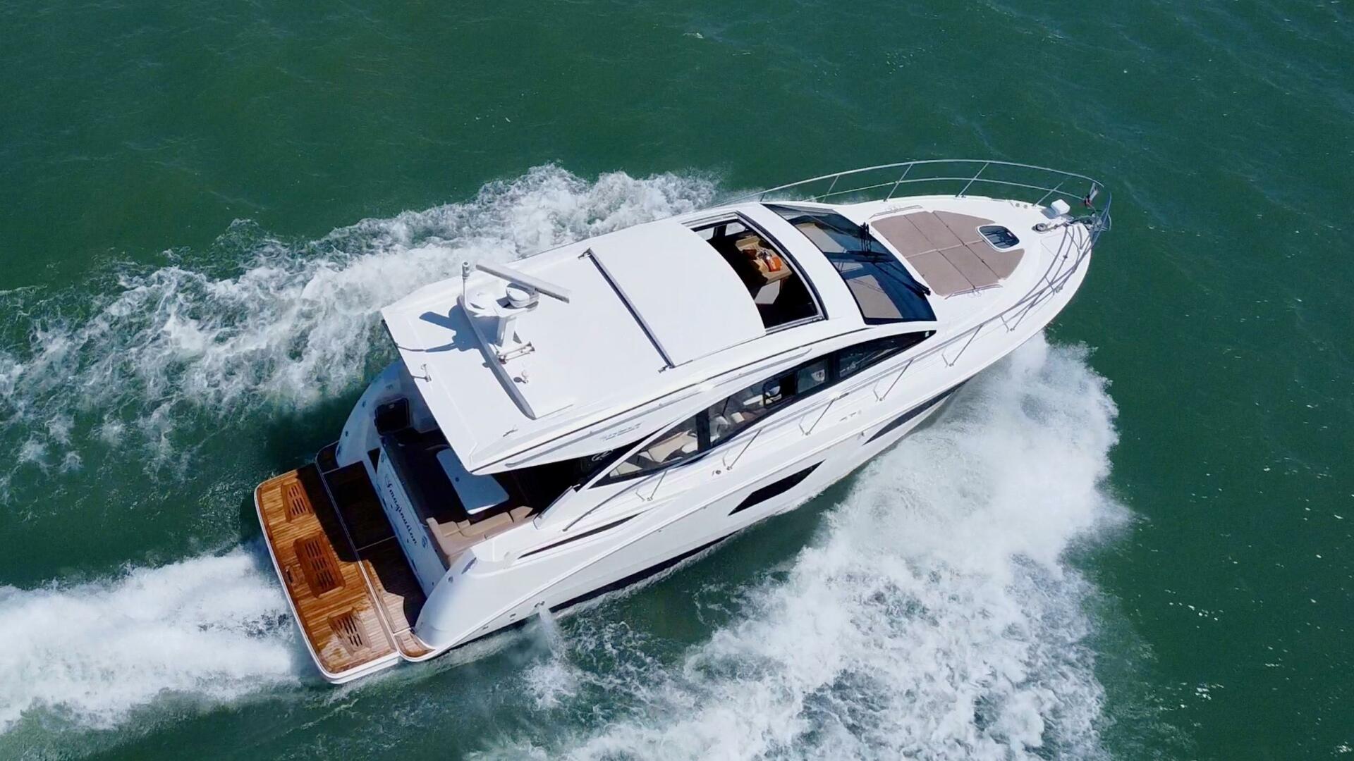 2017 Sea Ray 400 Sundancer - Image 5