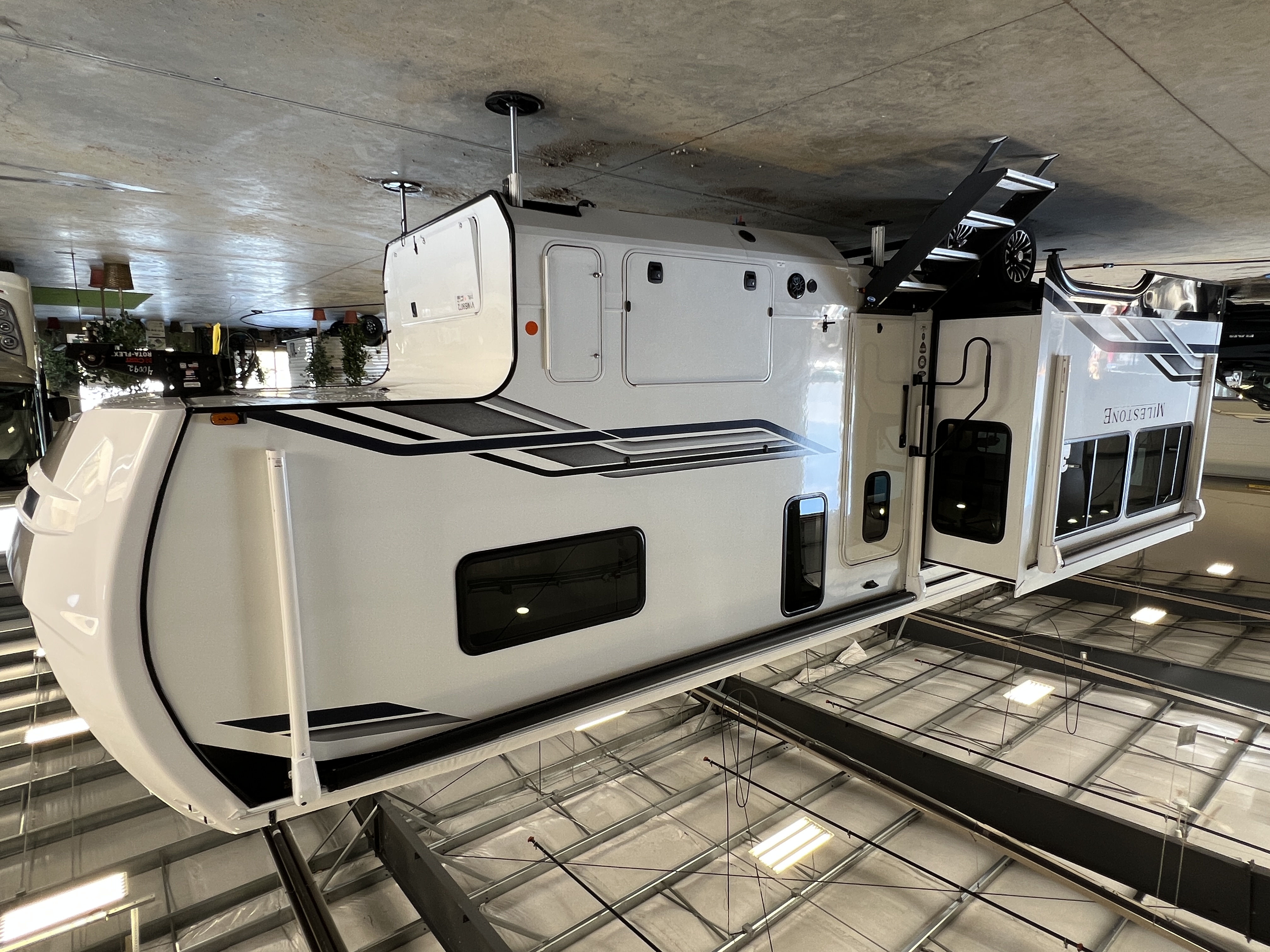 Heartland Milestone Fifth Wheel
