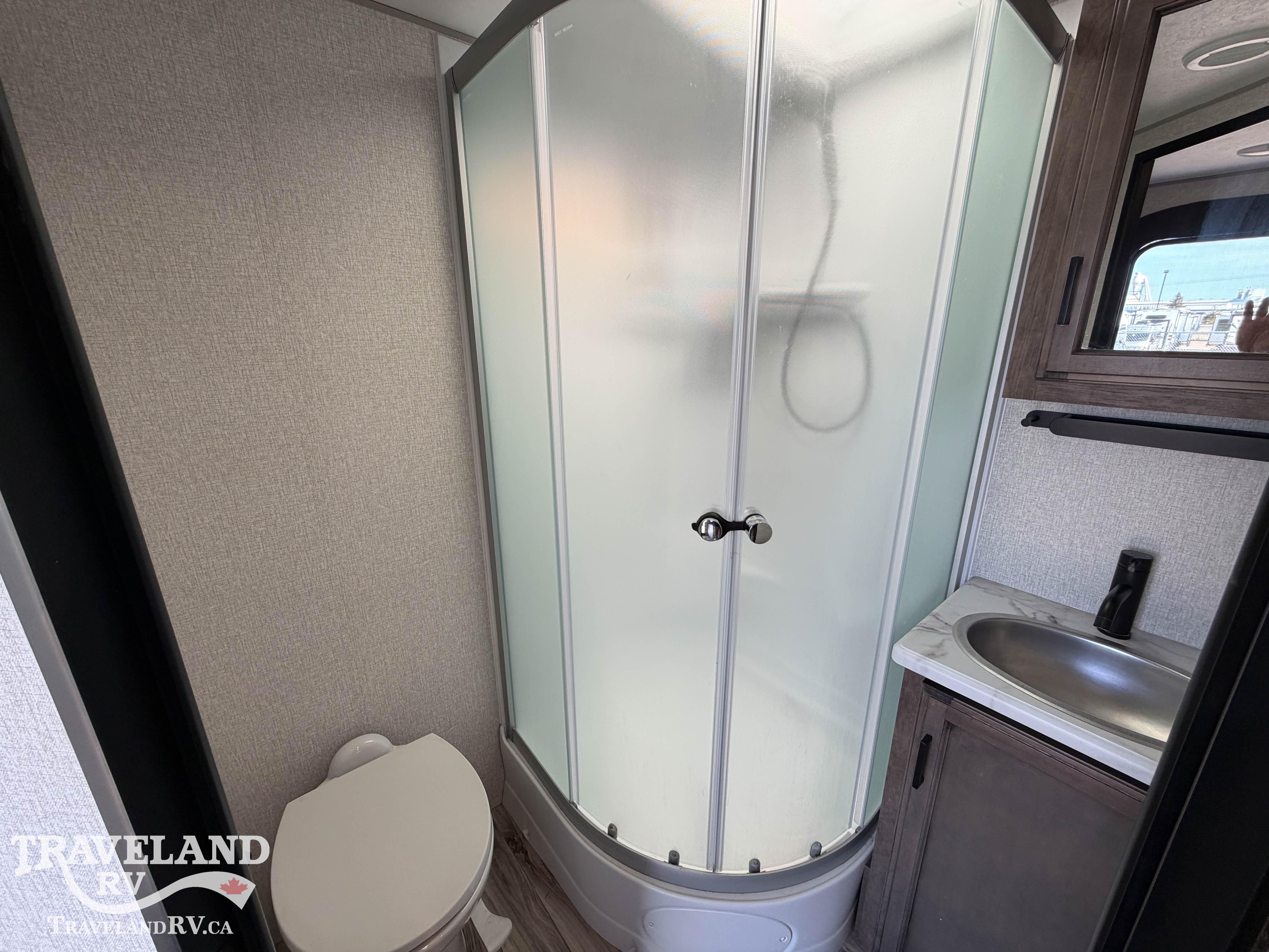 2022 Venture RV Stratus SR231VRB - Image 12
