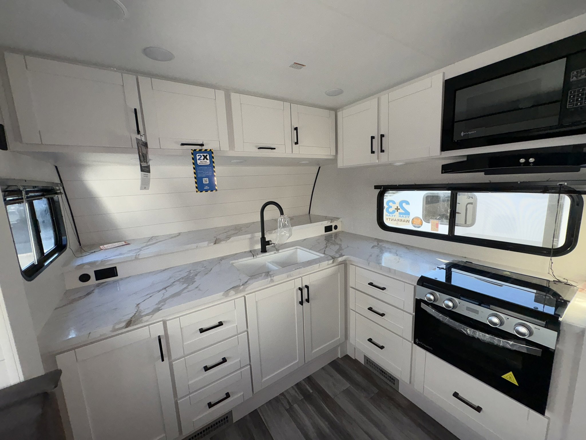 2026 JAYCO JAY FLIGHT SLX 280FKS - Image 13