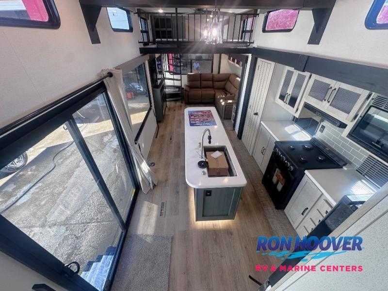 2026 PALOMINO PUMA 423LFT - Image 24