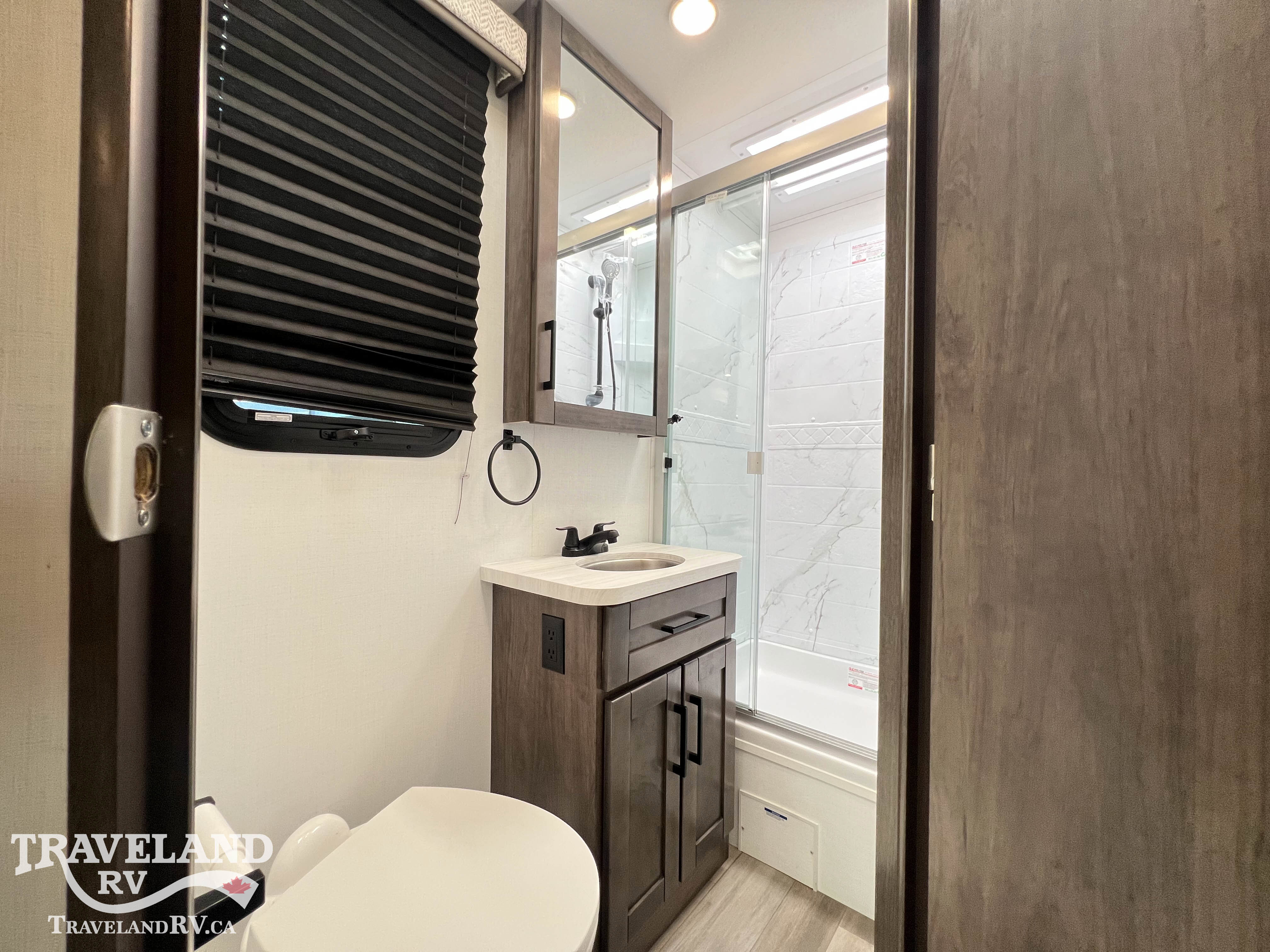 2026 Entegra Coach Odyssey 24B - Image 31