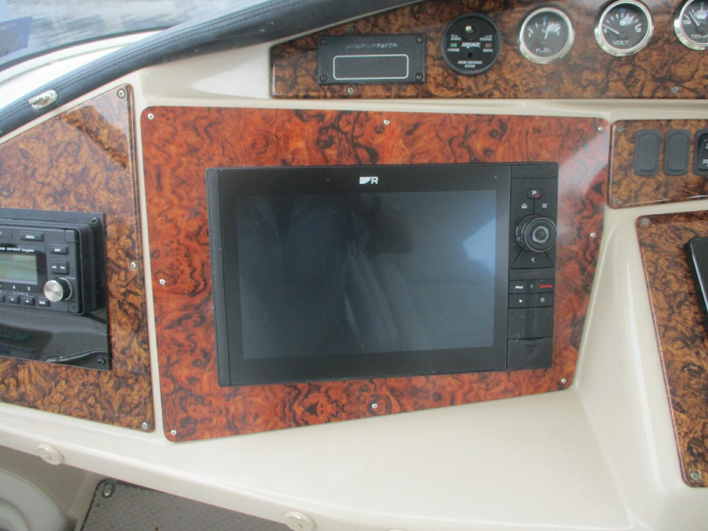2006 Carver - Image 9