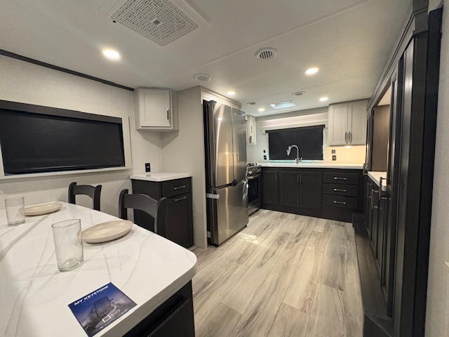2026 Keystone Alpine 3820FK - Image 19