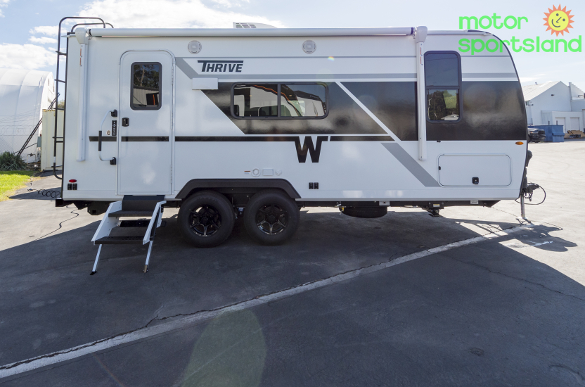 2026 Winnebago Thrive 18FBS - Image 2