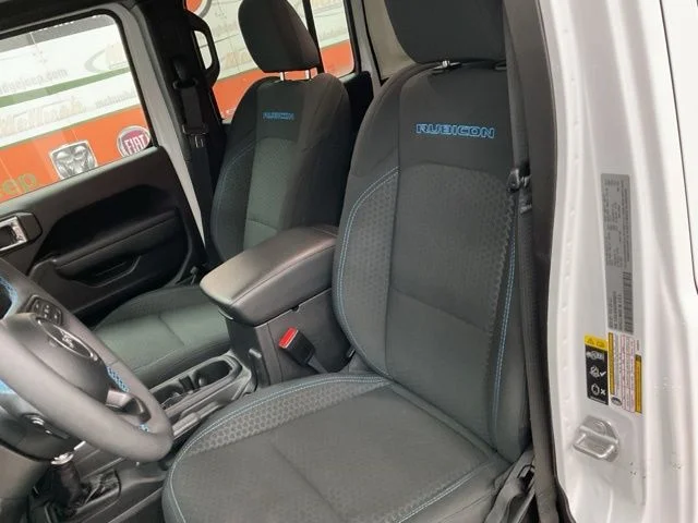 2025 Jeep Wrangler 4xe Rubicon 4x4 - Image 12