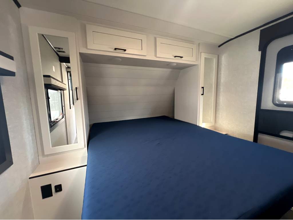 2024 JAYCO JAY FEATHER 23RK - Image 21