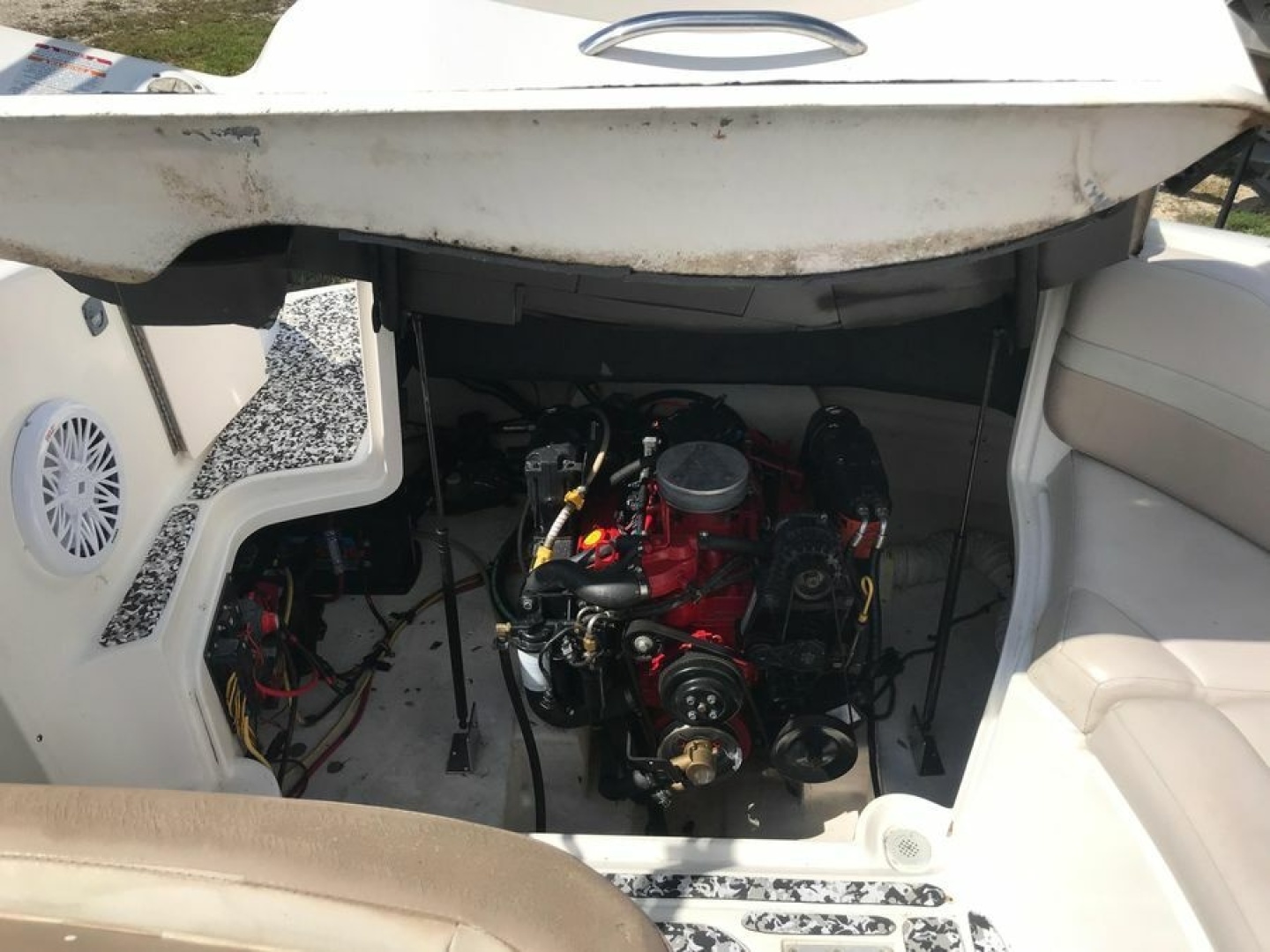 2005 Chaparral - Image 12