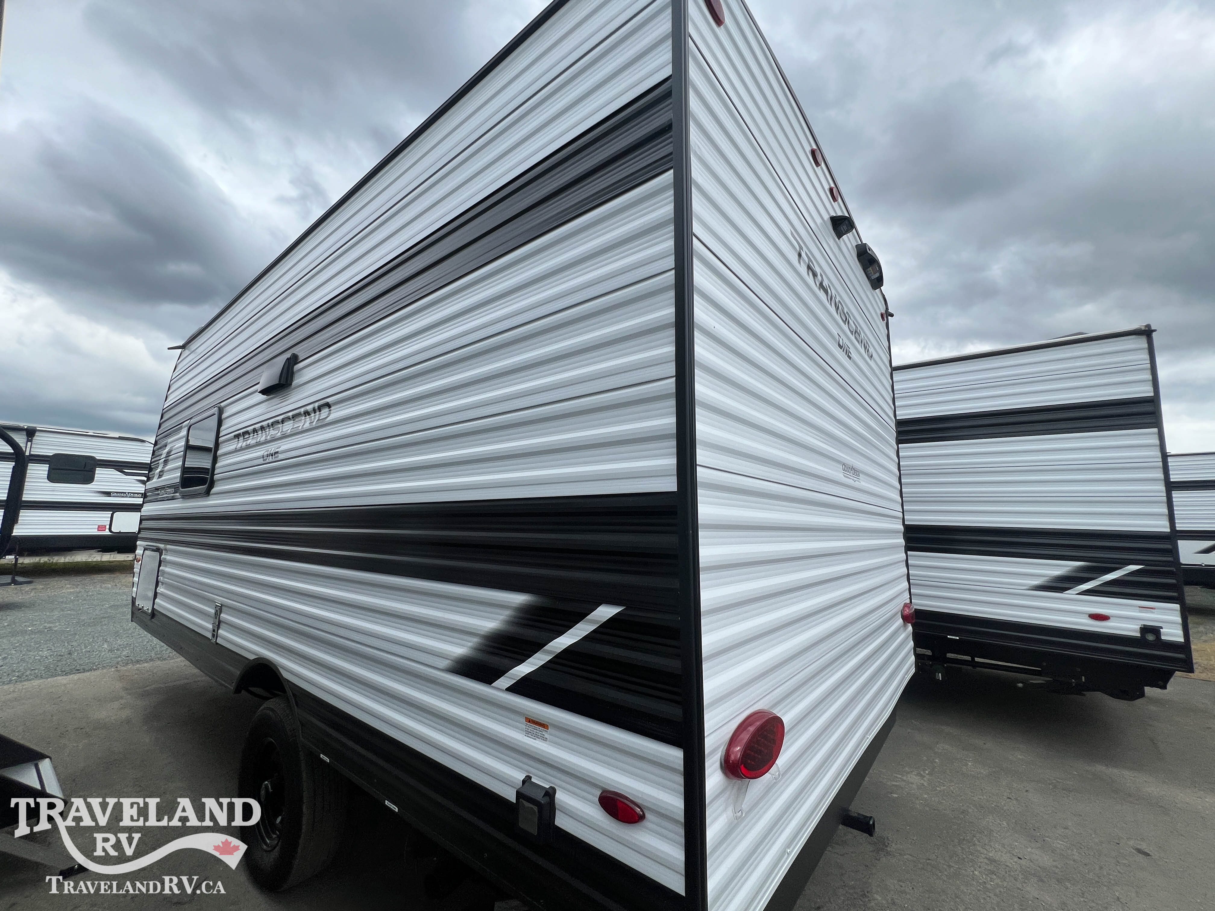 2026 Grand Design Transcend ONE 151RB - Image 7