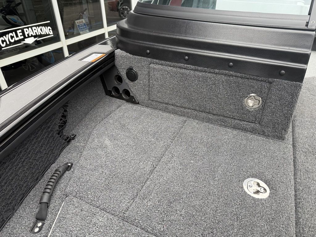 2026 Lund 2075 Pro-V Sport - Image 38
