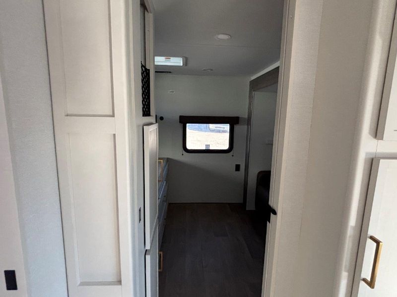 2026 Grand Design Transcend 335BHT - Image 20