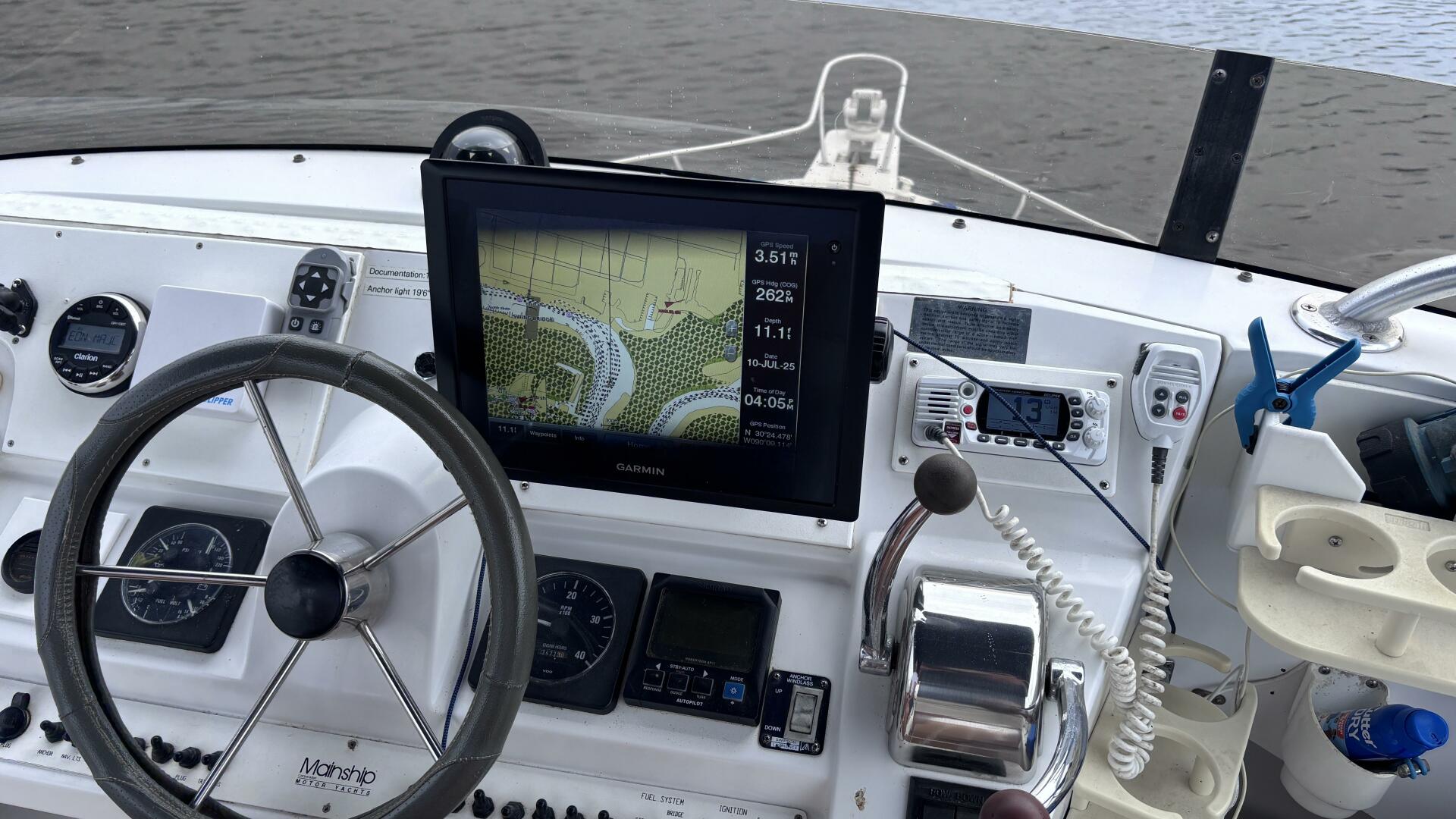 1998 Mainship 350 Trawler Base - Image 6