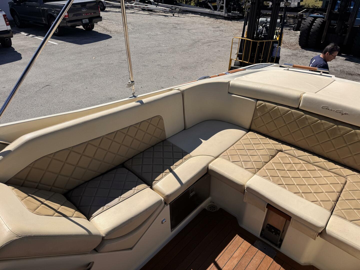 2019 Chris-Craft - Image 10