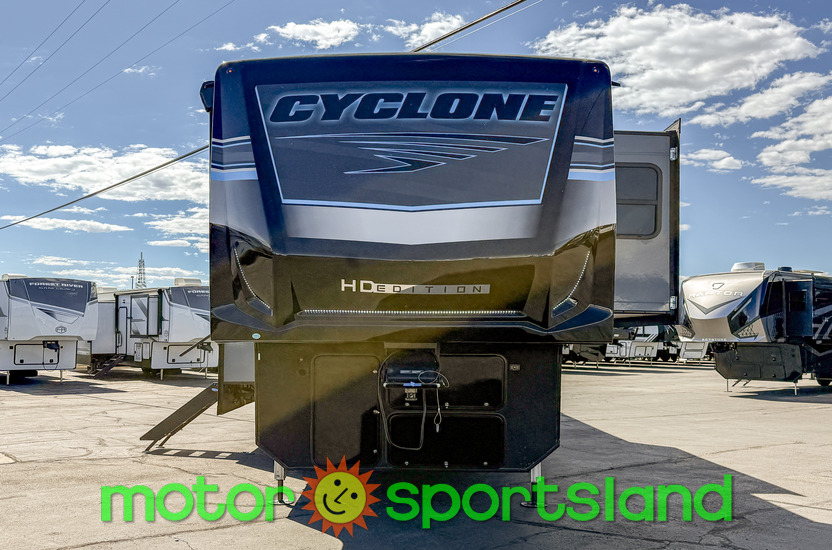 2025 Heartland Cyclone 4014C - Image 8