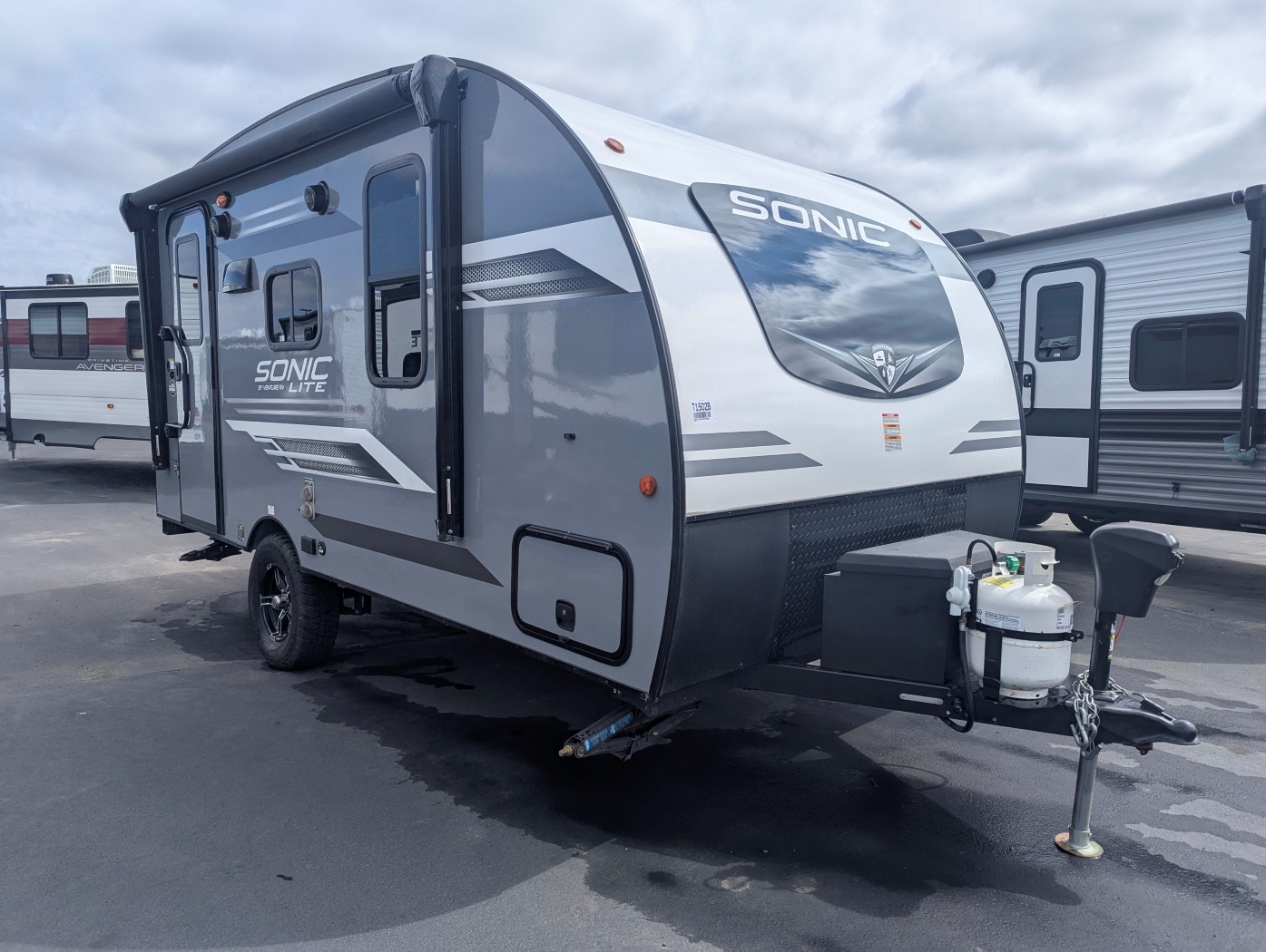 2023 Venture RV Sonic Lite 150VRK - Image 1