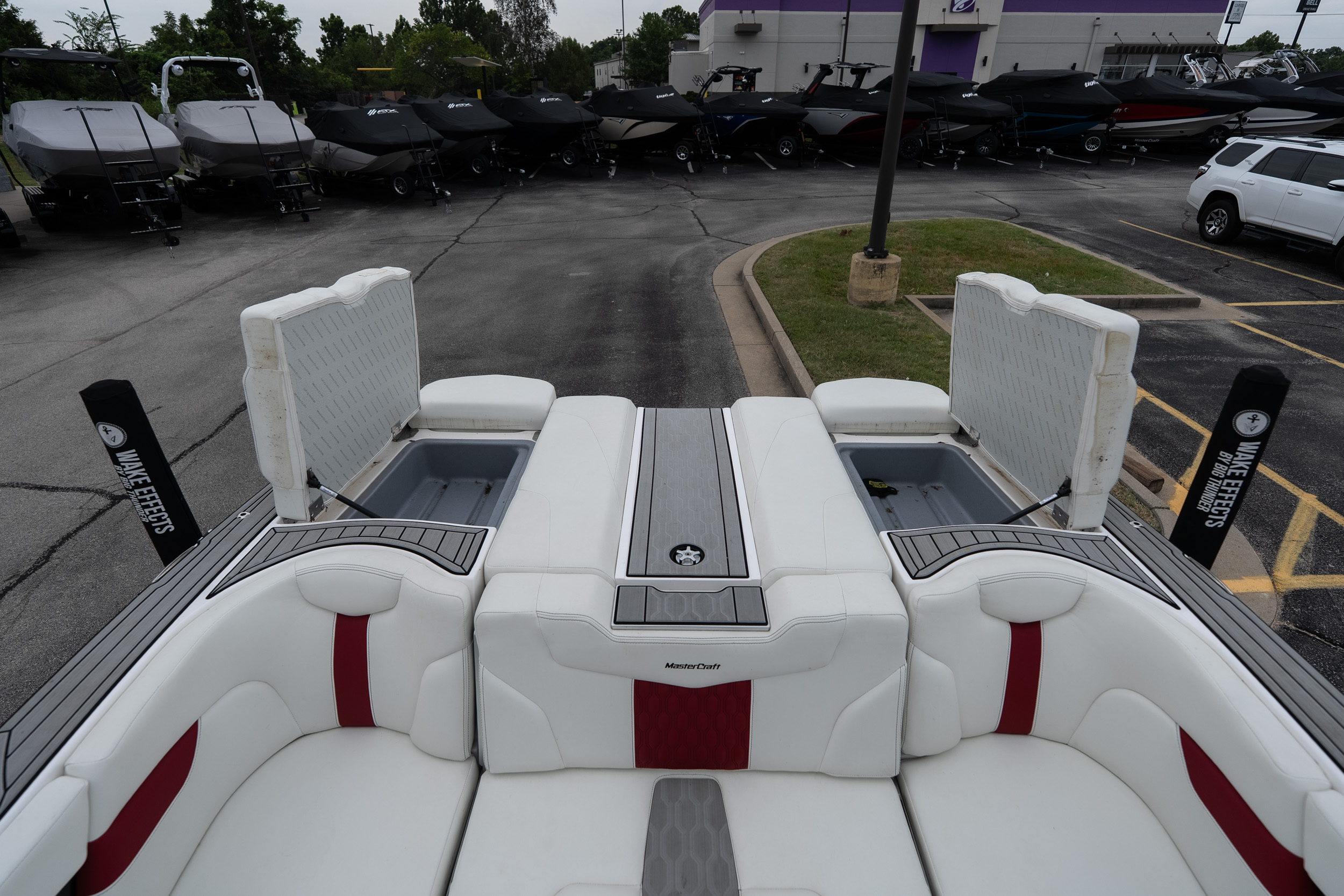 2023 MasterCraft XT24 - Image 29