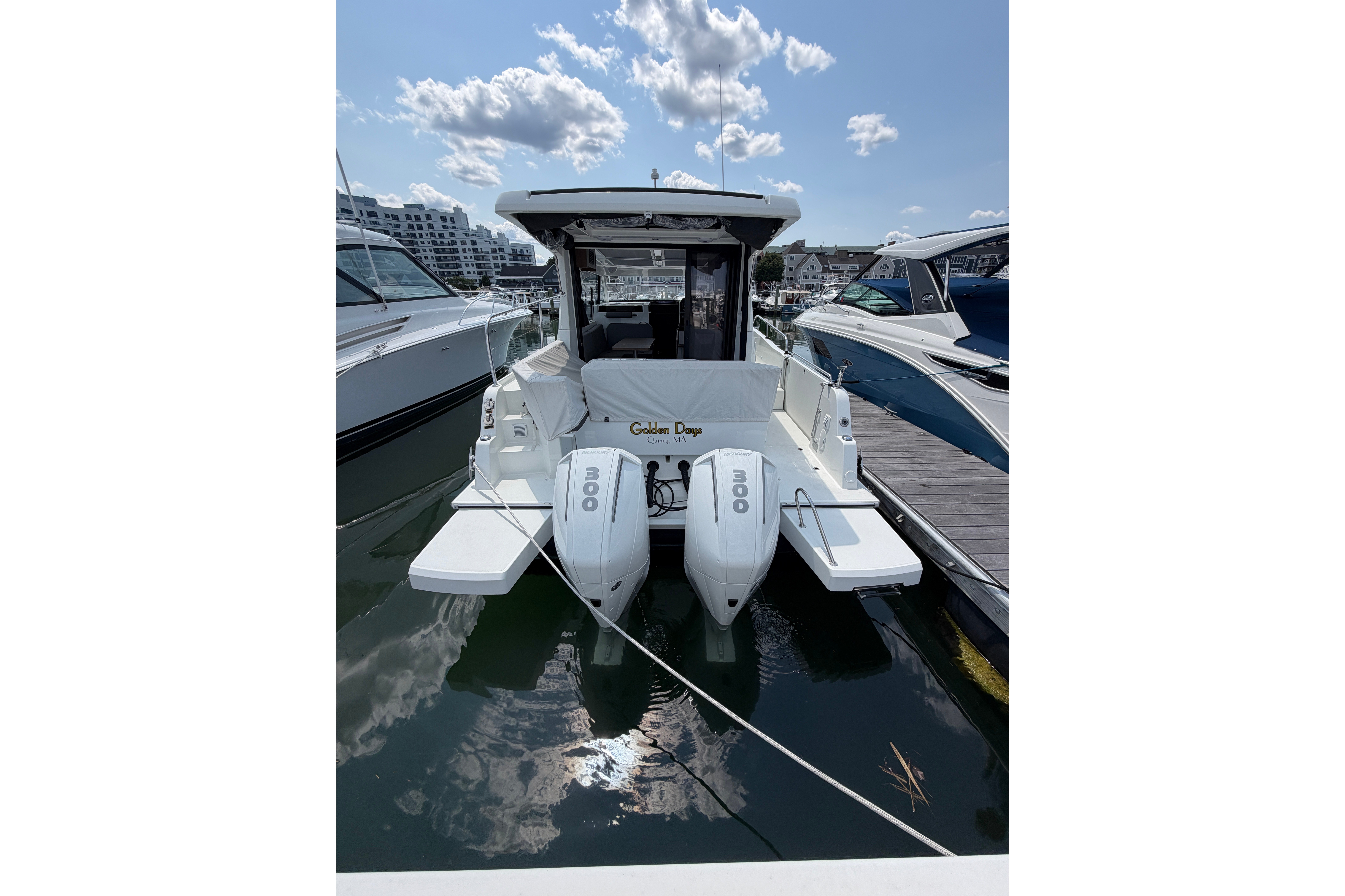2023 Beneteau Antares 11 OB - Image 98