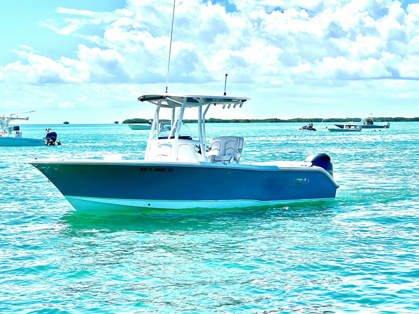 2021 Sea Hunt Ultra 234 - Image 2