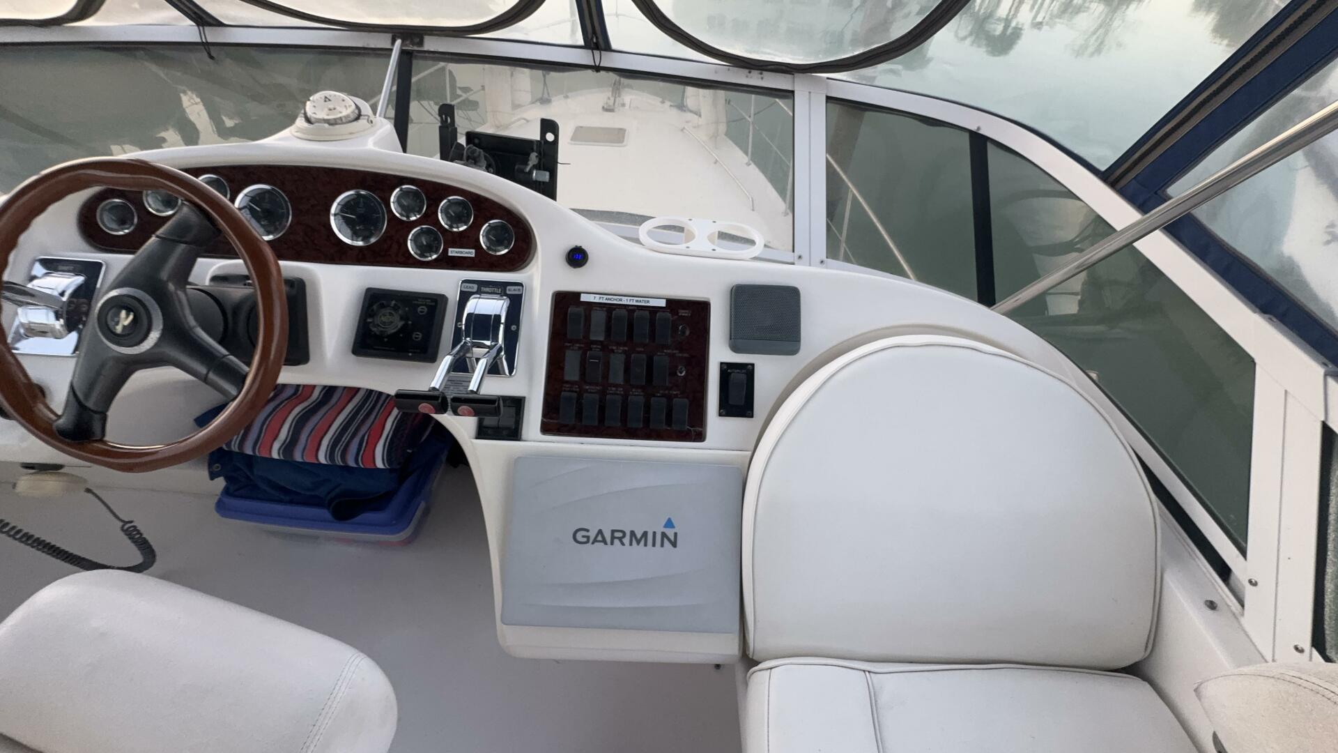 2000 Sea Ray 420 Aft Cabin - Image 19