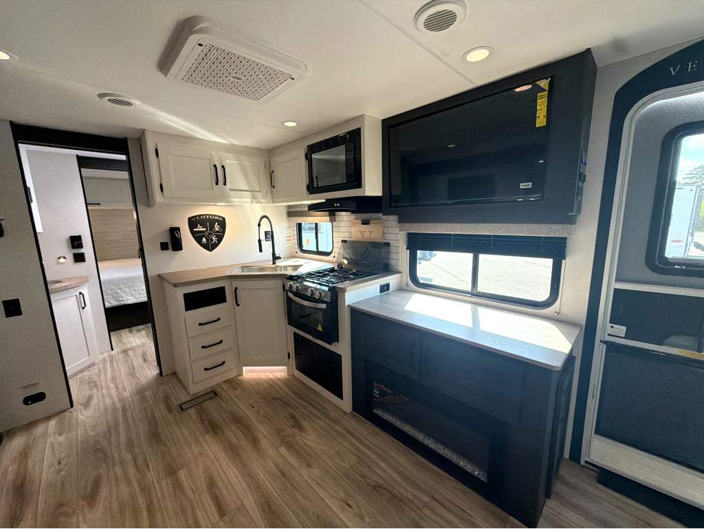 2027 VENTURE RV SIENNA 241VRD - Image 23