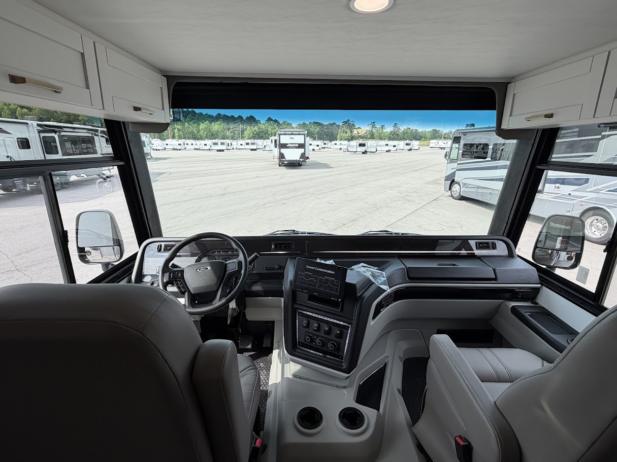 2027 JAYCO PRECEPT 36C - Image 14