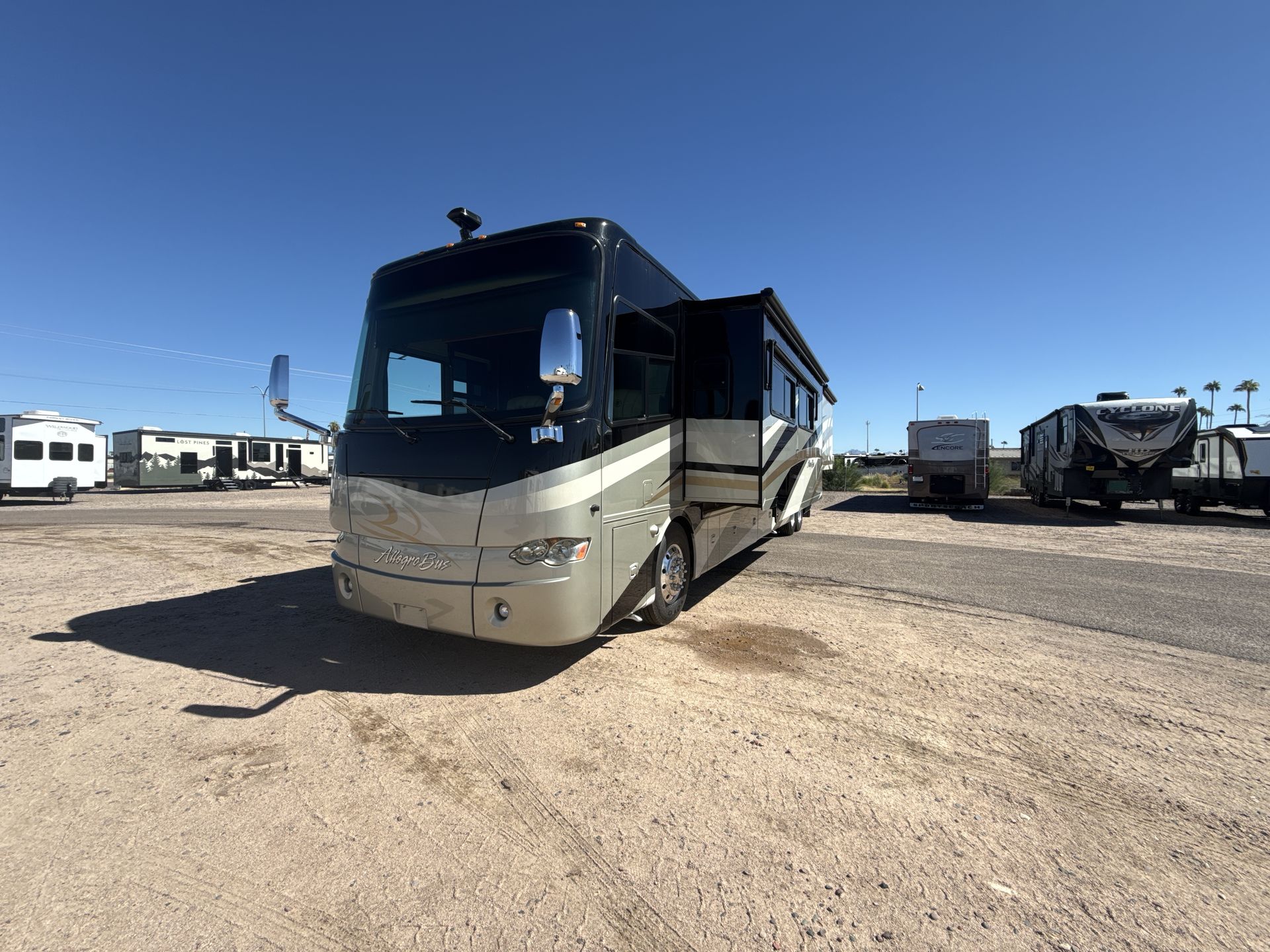 2011 Tiffin Allegro Bus 43 QGP - Image 3
