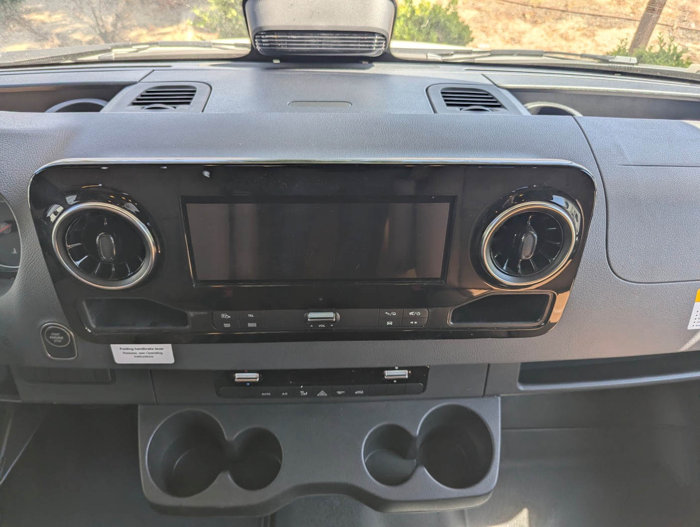 2027 Winnebago View 24D - Image 10