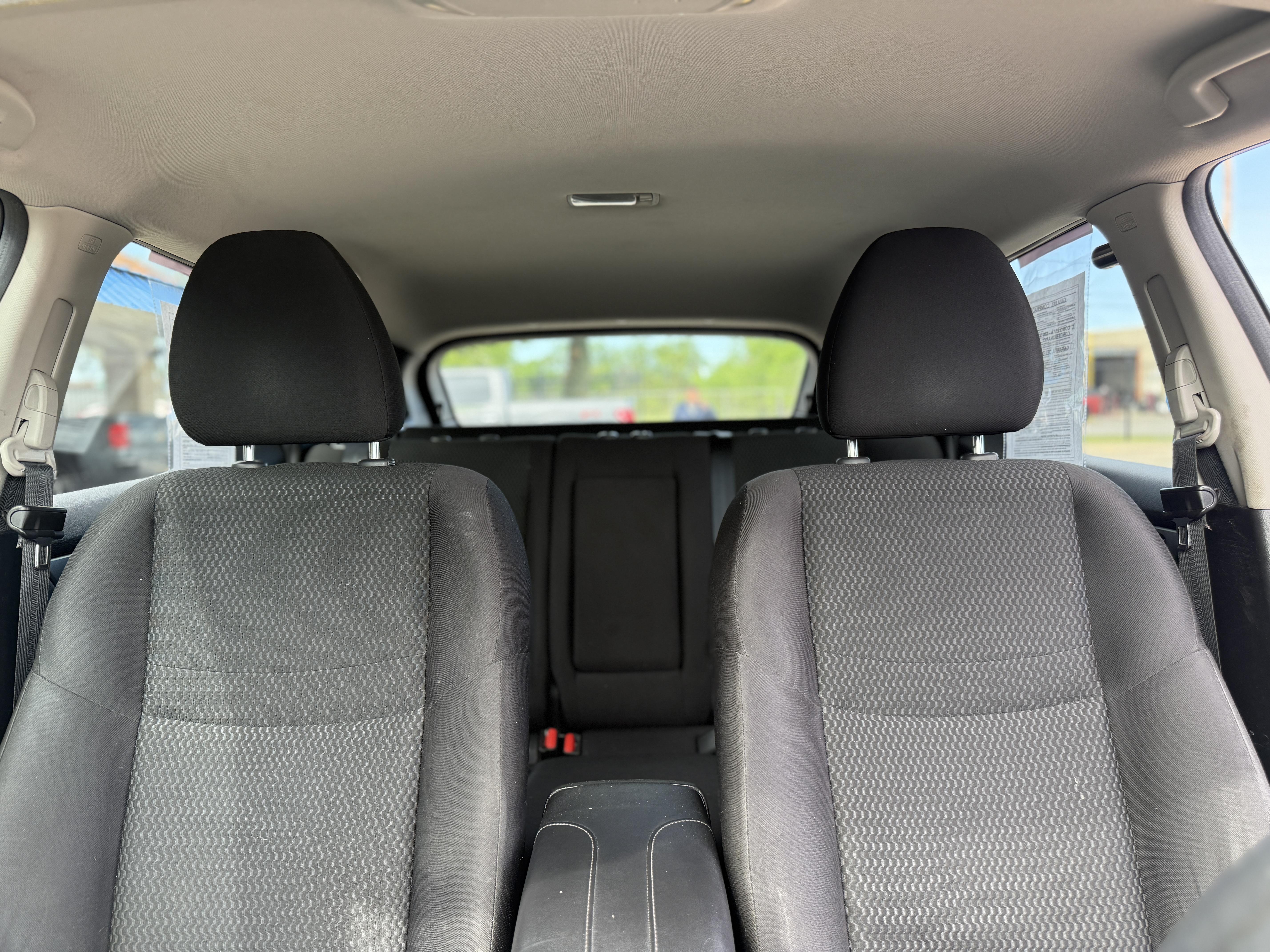 2019 Nissan Rogue Sport Utility 4D S 2WD - Image 12