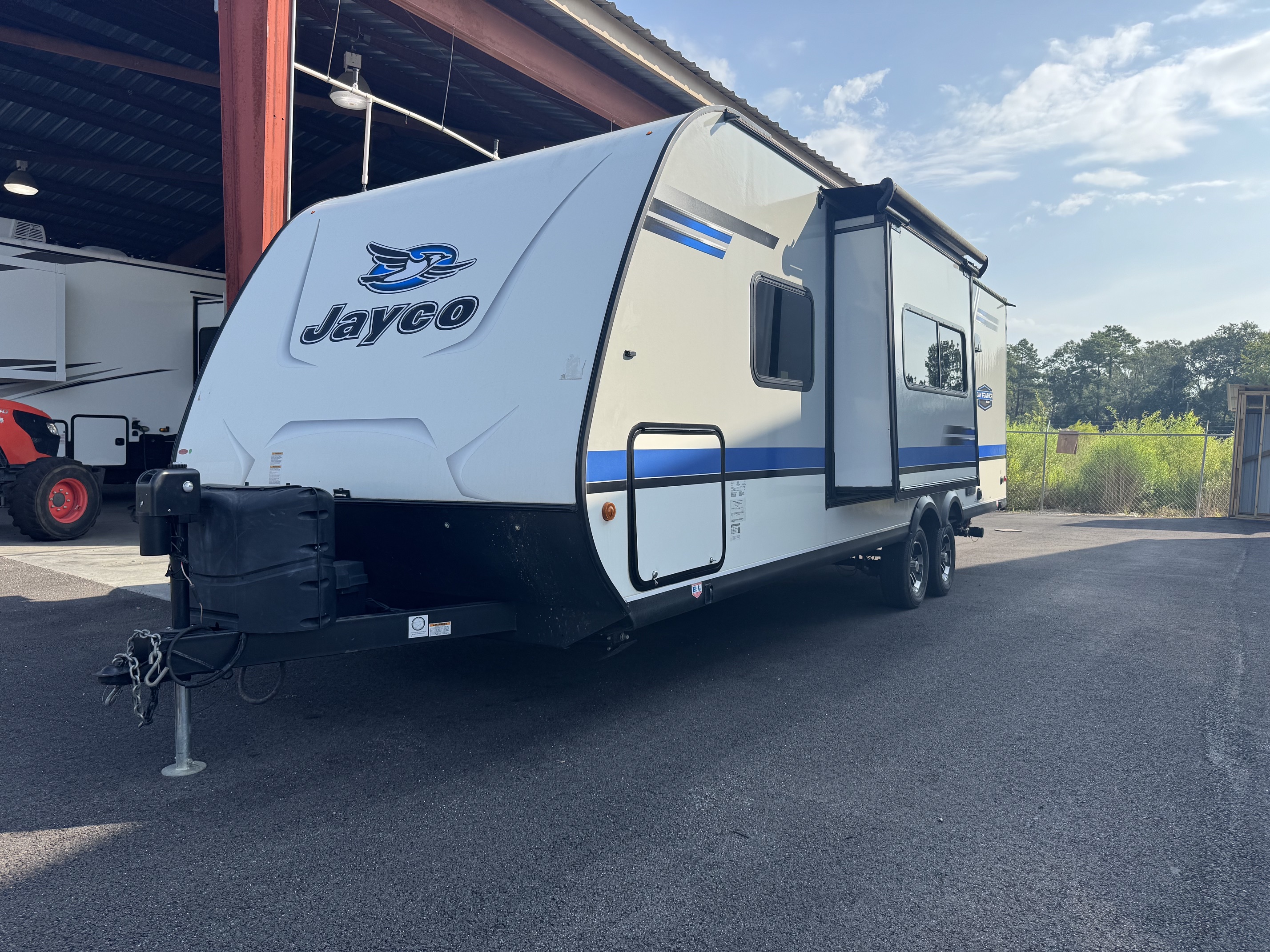 2019 JAYCO JAY FEATHER 23RB - Image 1