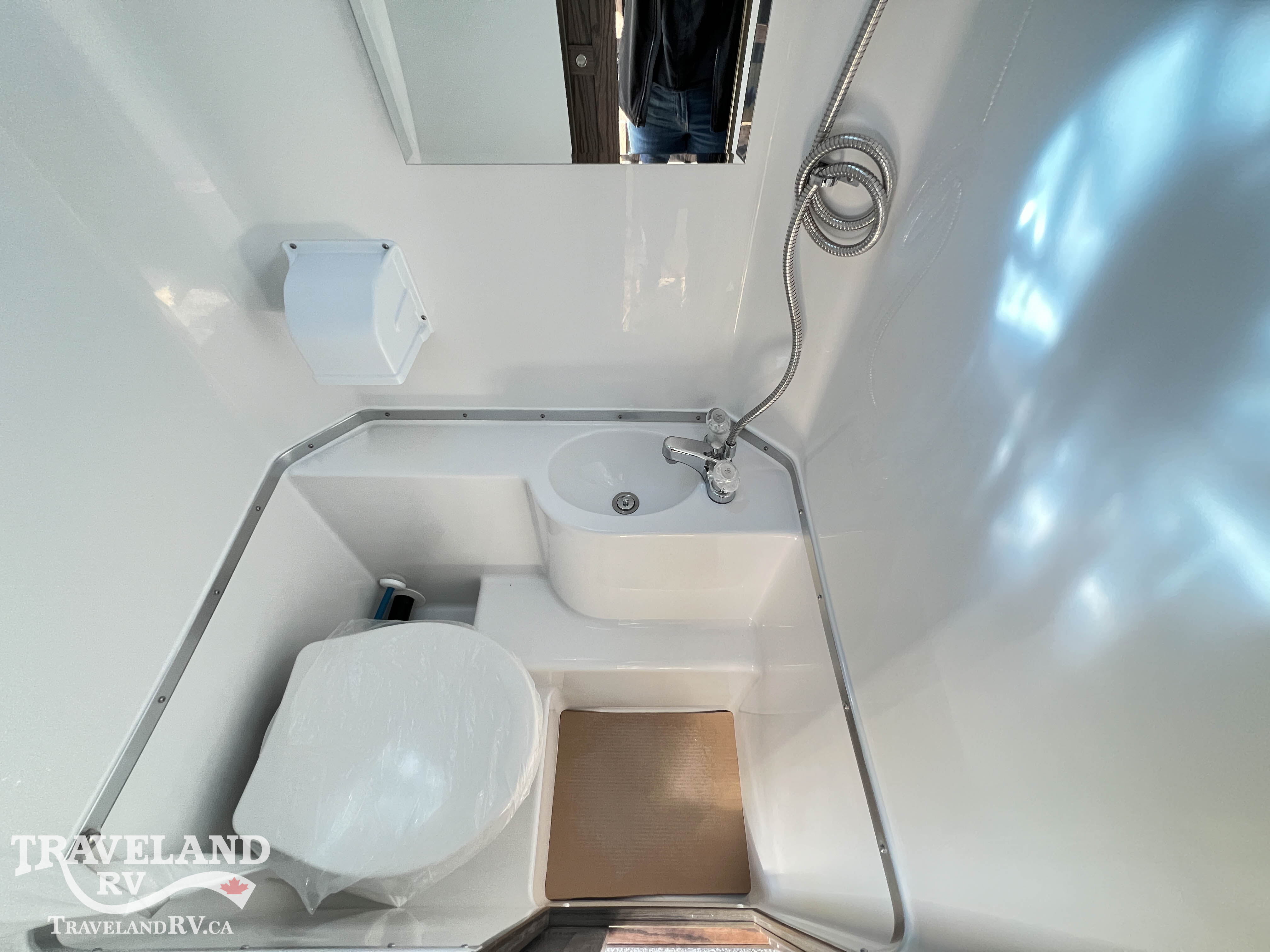 2027 NORTHERN LITE LIMITED EDITION 8-11EX LE WB - Image 26