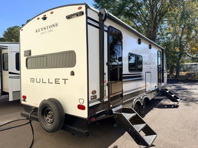 2026 Keystone Bullet Crossfire 245RKS - Image 9