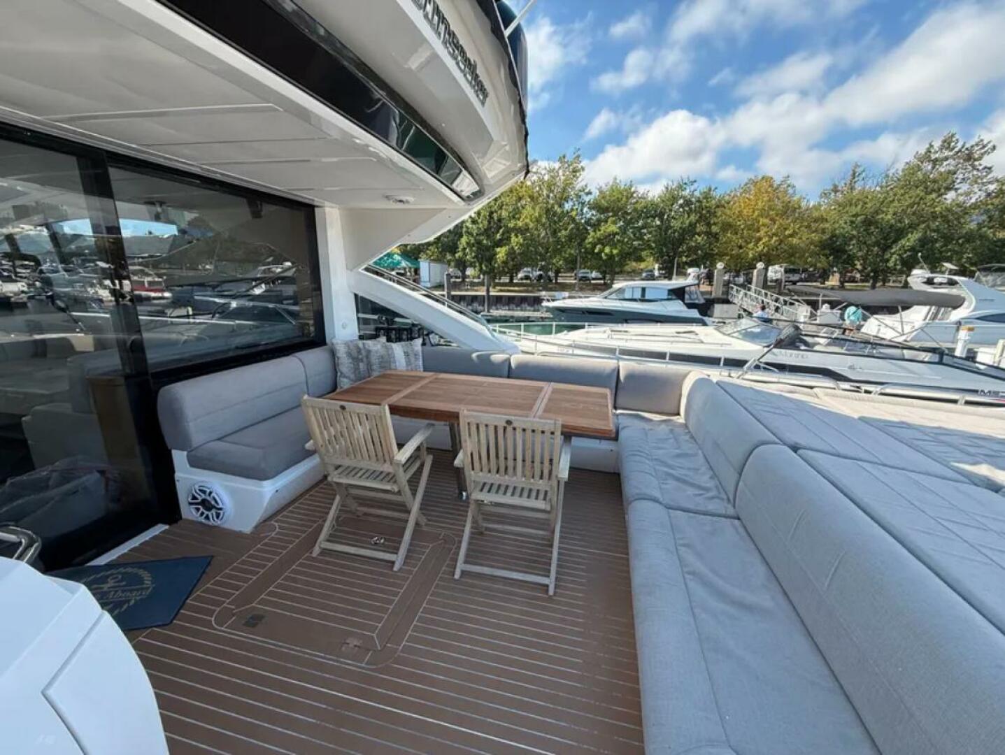 2017 Sunseeker 68 Predator - Image 4