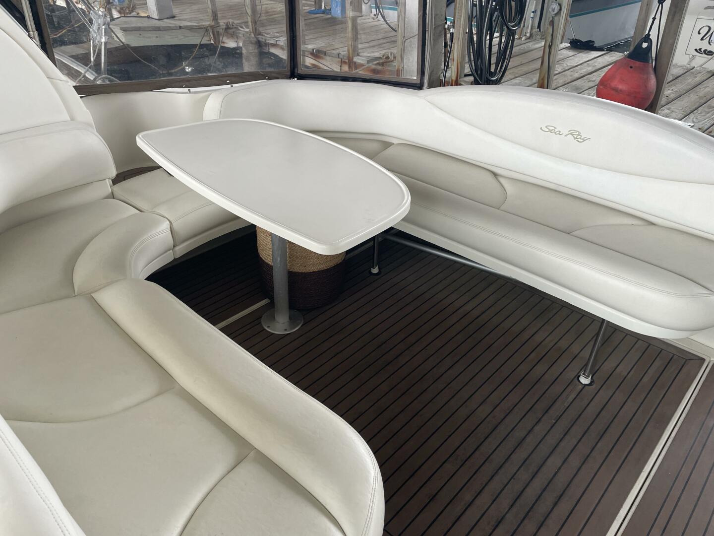 2001 Sea Ray 380 Sundancer - Image 7