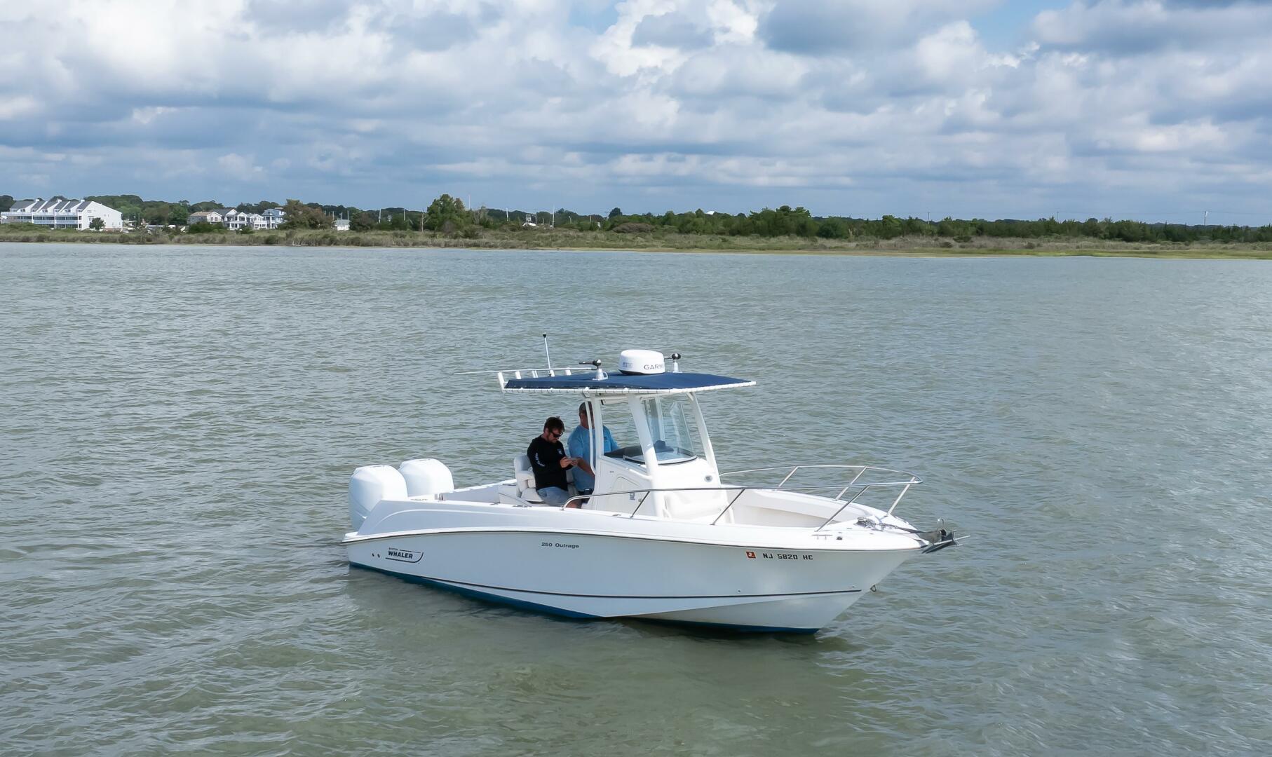 2010 Boston Whaler 250 Outrage - Image 14