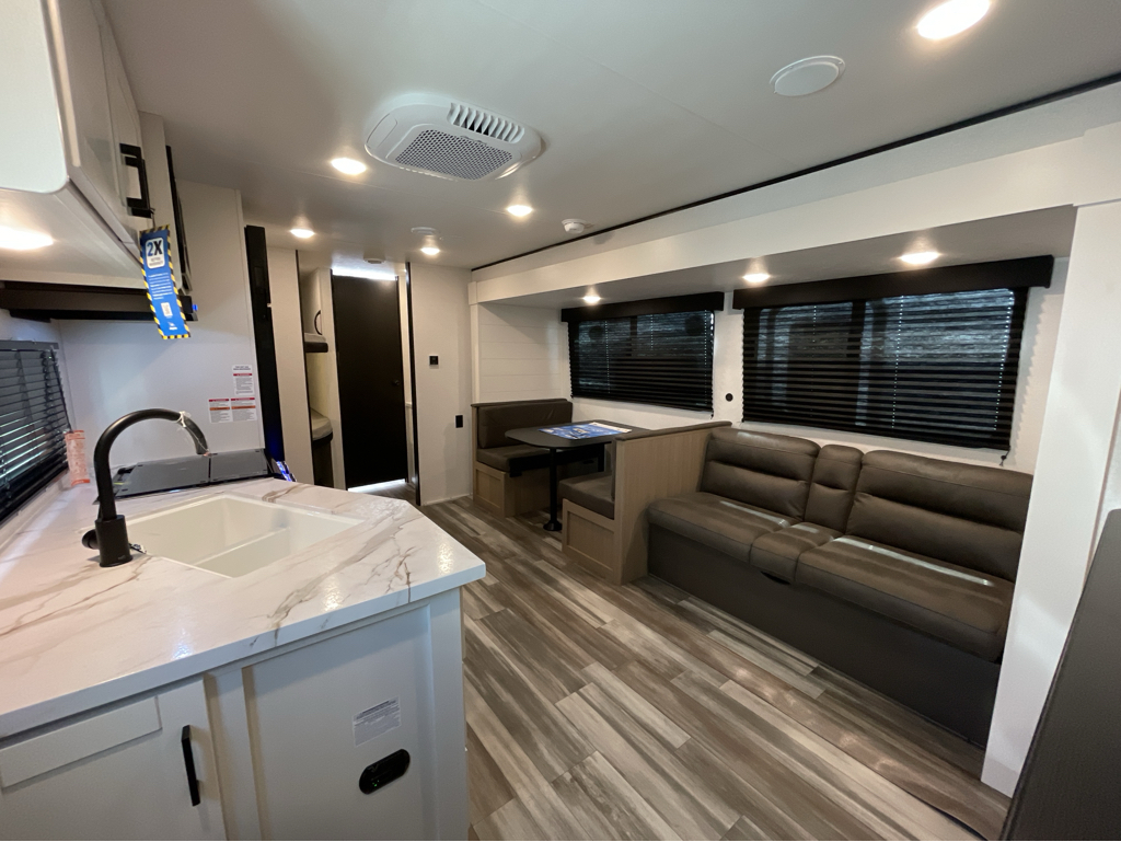 2026 Jayco Jay Flight SLX 261BHS - Image 6