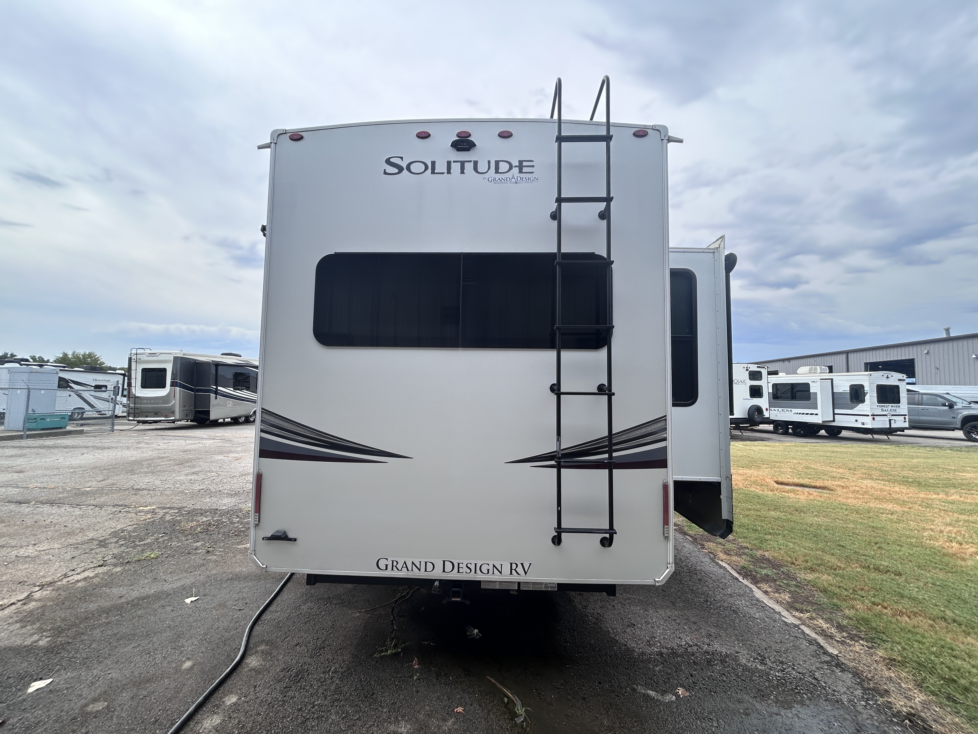 2021 Grand Design 373FB SOLITUDE - Image 7